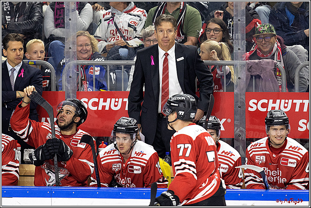 PENNY DEL;  Kölner Haie - Grizzly Wolfsburg; Köln, 26.10.2022